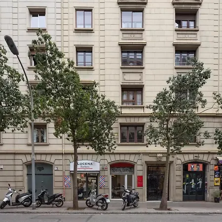 Casa Cosi - Casanova 6 Apartment Barcelona